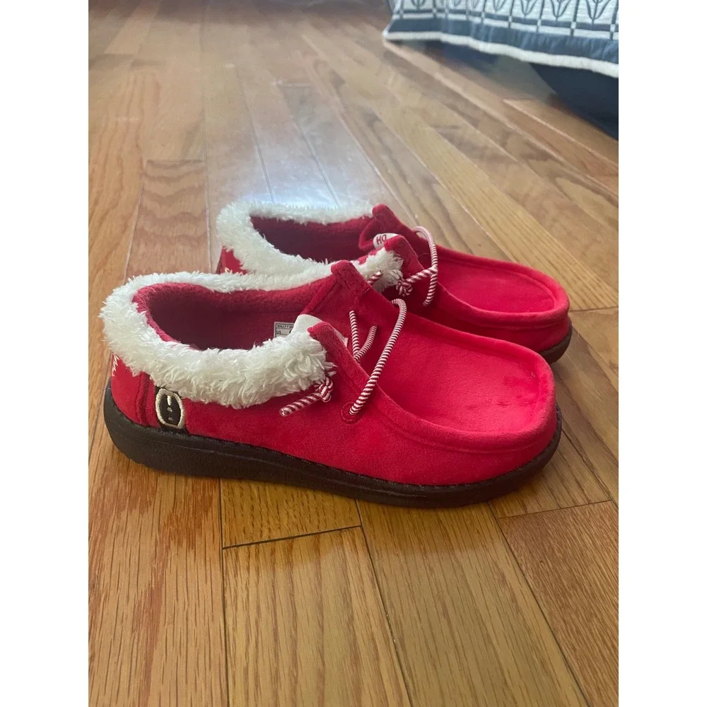 Hey Dude Wally Y Santa Claus Red Holiday Slip On Loafers Kids Size 12 45315-610